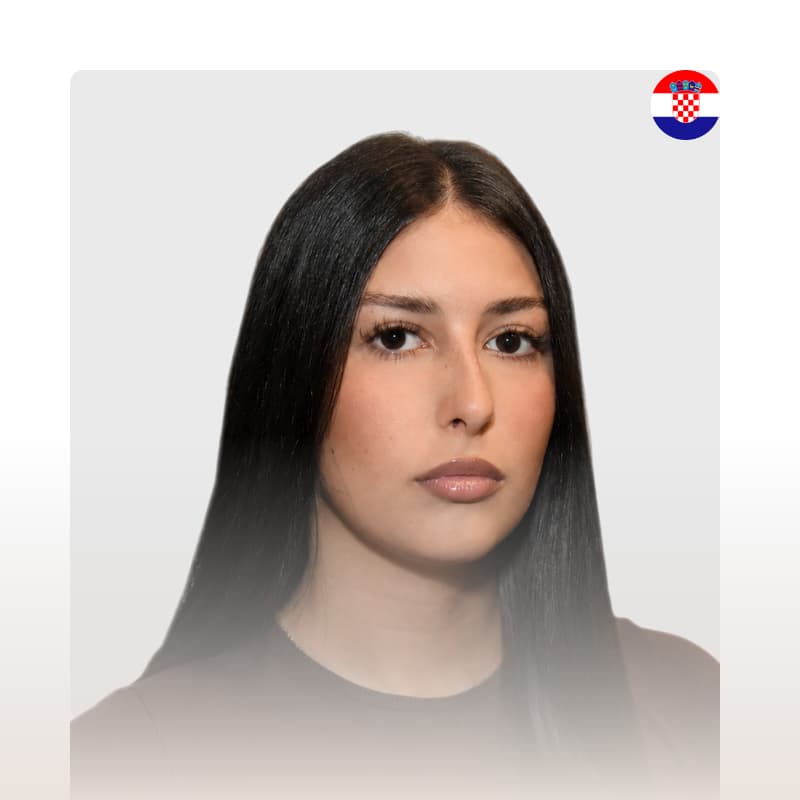 LAURA FARKAŠ - KARLOVAC